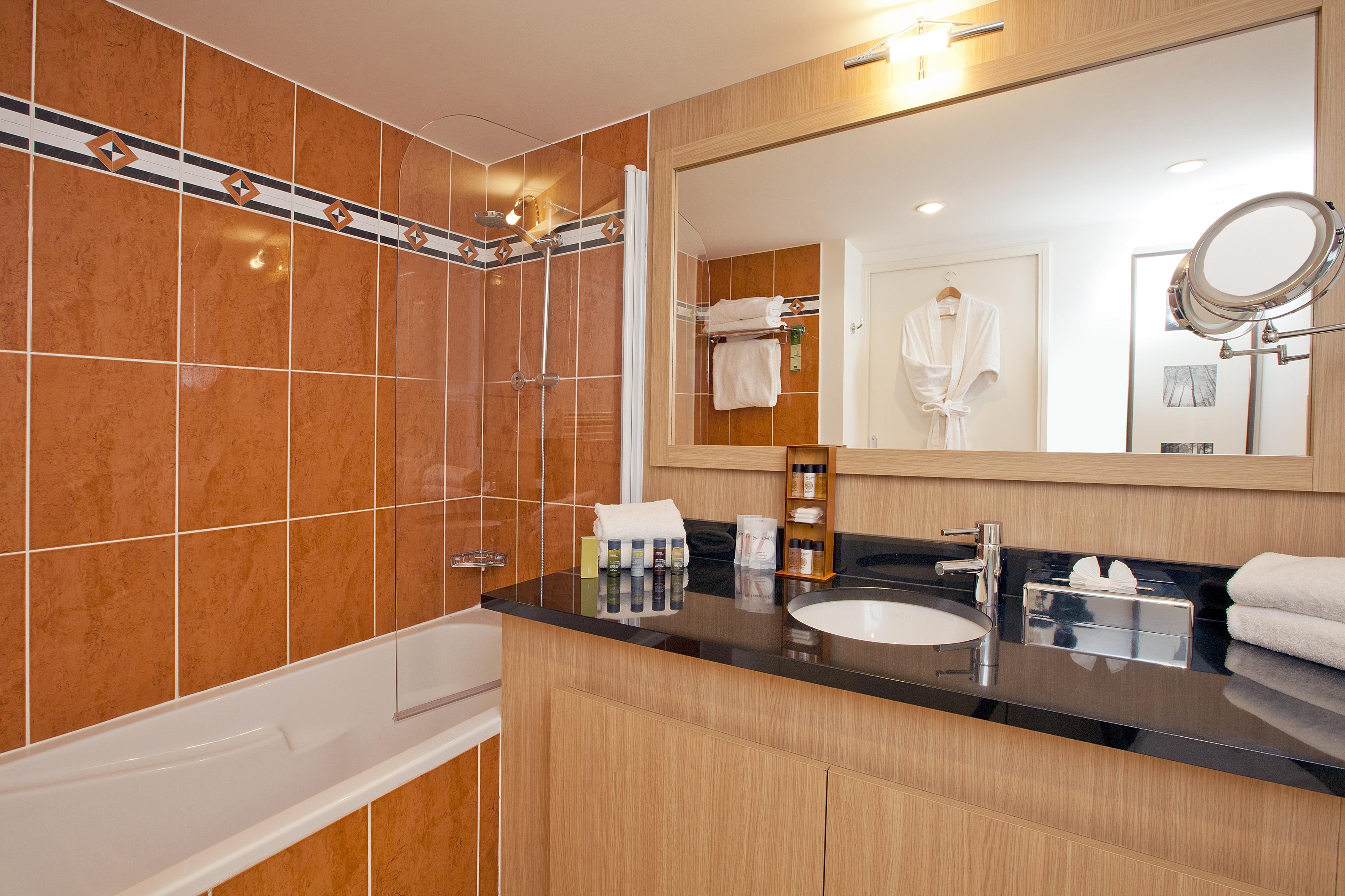 Residhome Paris-Evry Courcouronnes Bagian luar foto